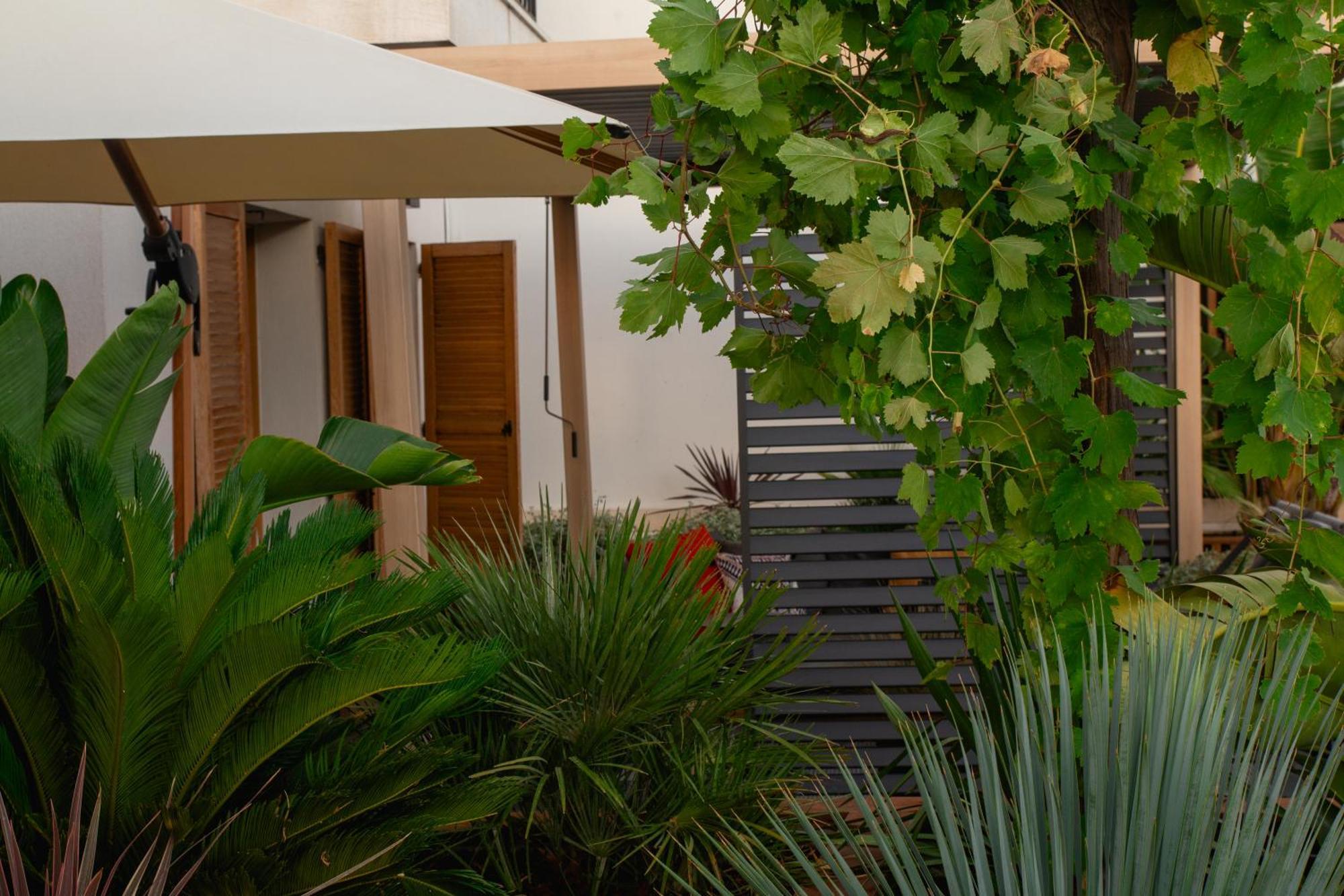 Unique Boutique Hotel Antibes Juan-Les-Pins Zimmer foto